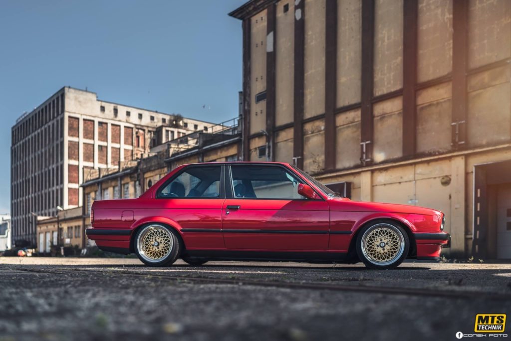 BMW E30 - Plus c'est simple... 5