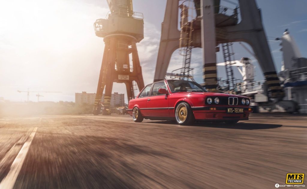 BMW E30 - Plus c'est simple... 4