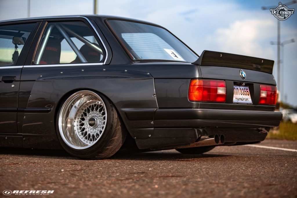 Bmw e30 rocket bunny