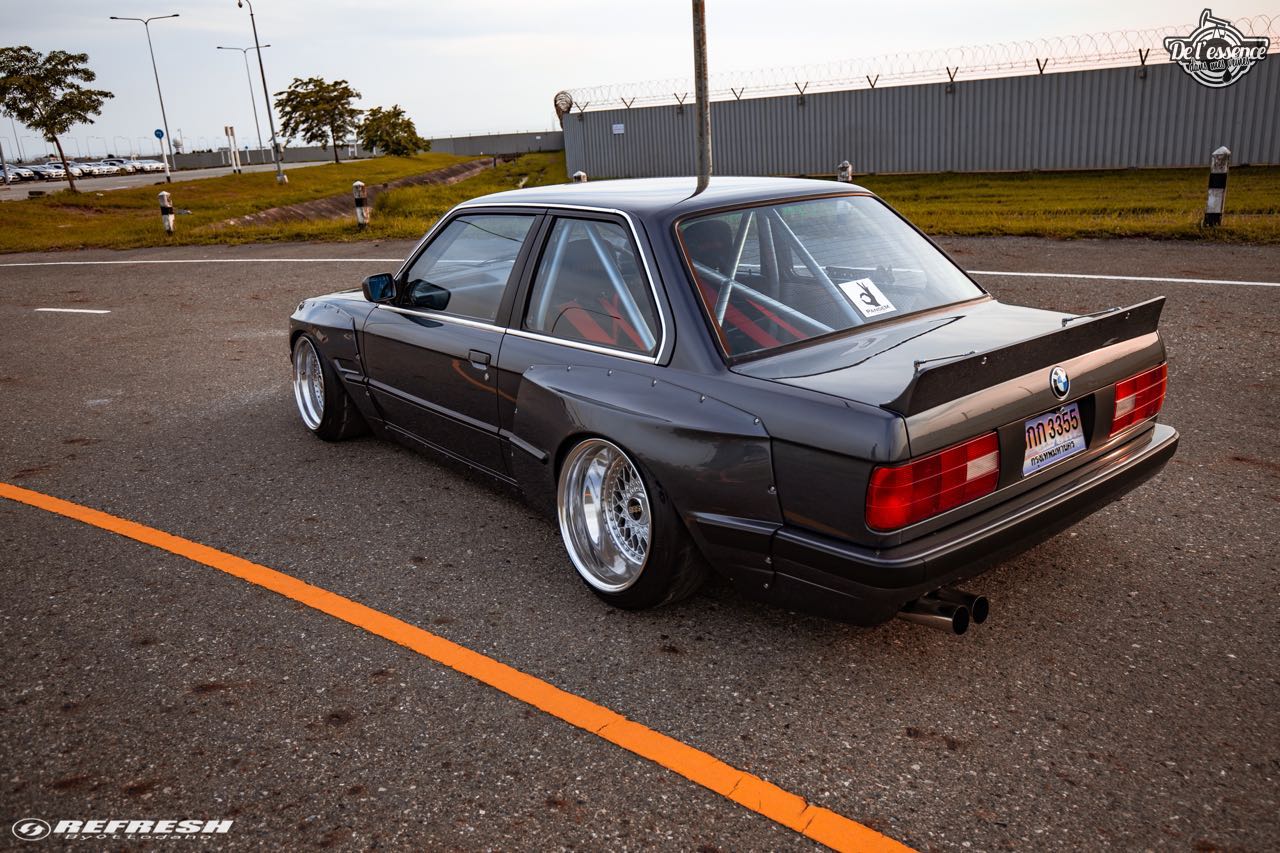 Bmw e30 rocket bunny