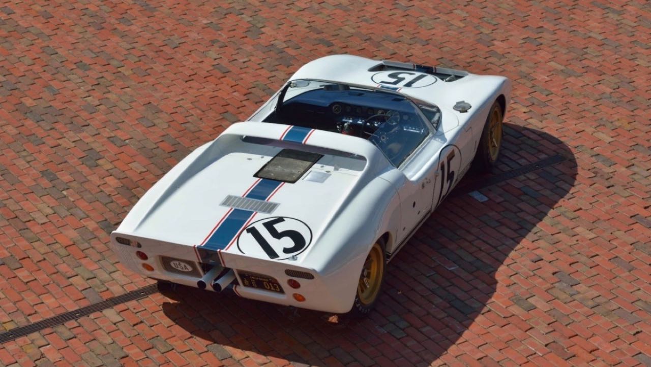 Ford GT40 Roadster... Cheveux au vent ! 15