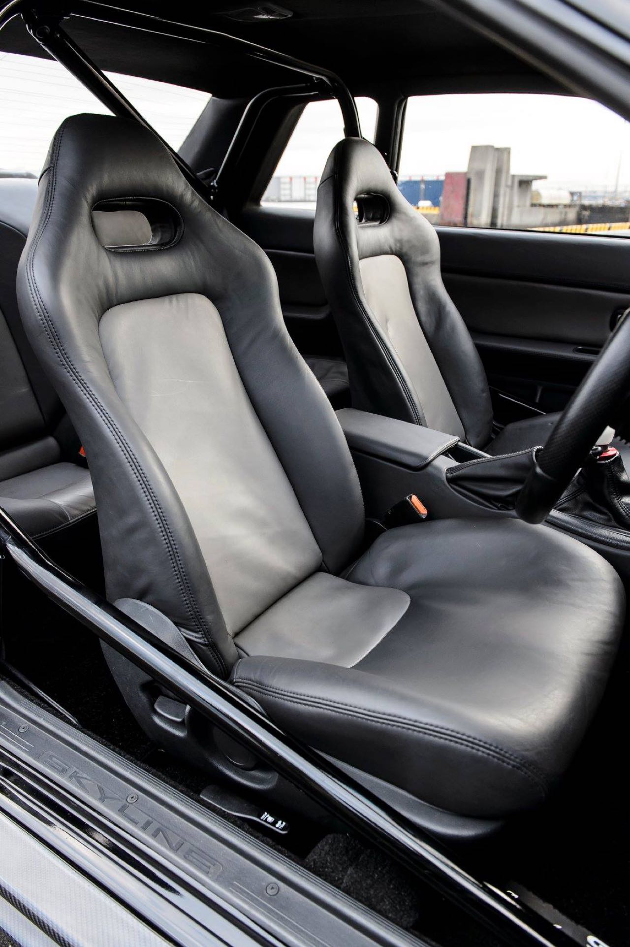 Nissan Skyline R32 GTR par Garage Active.... Full carbone ! 4