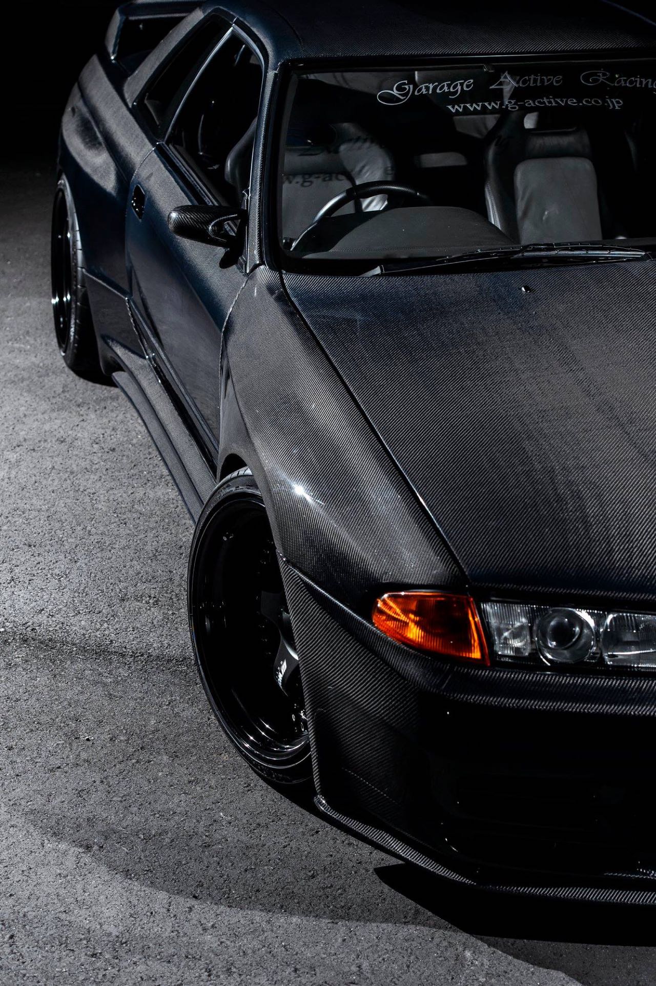 Nissan Skyline R32 GTR par Garage Active.... Full carbone ! 1