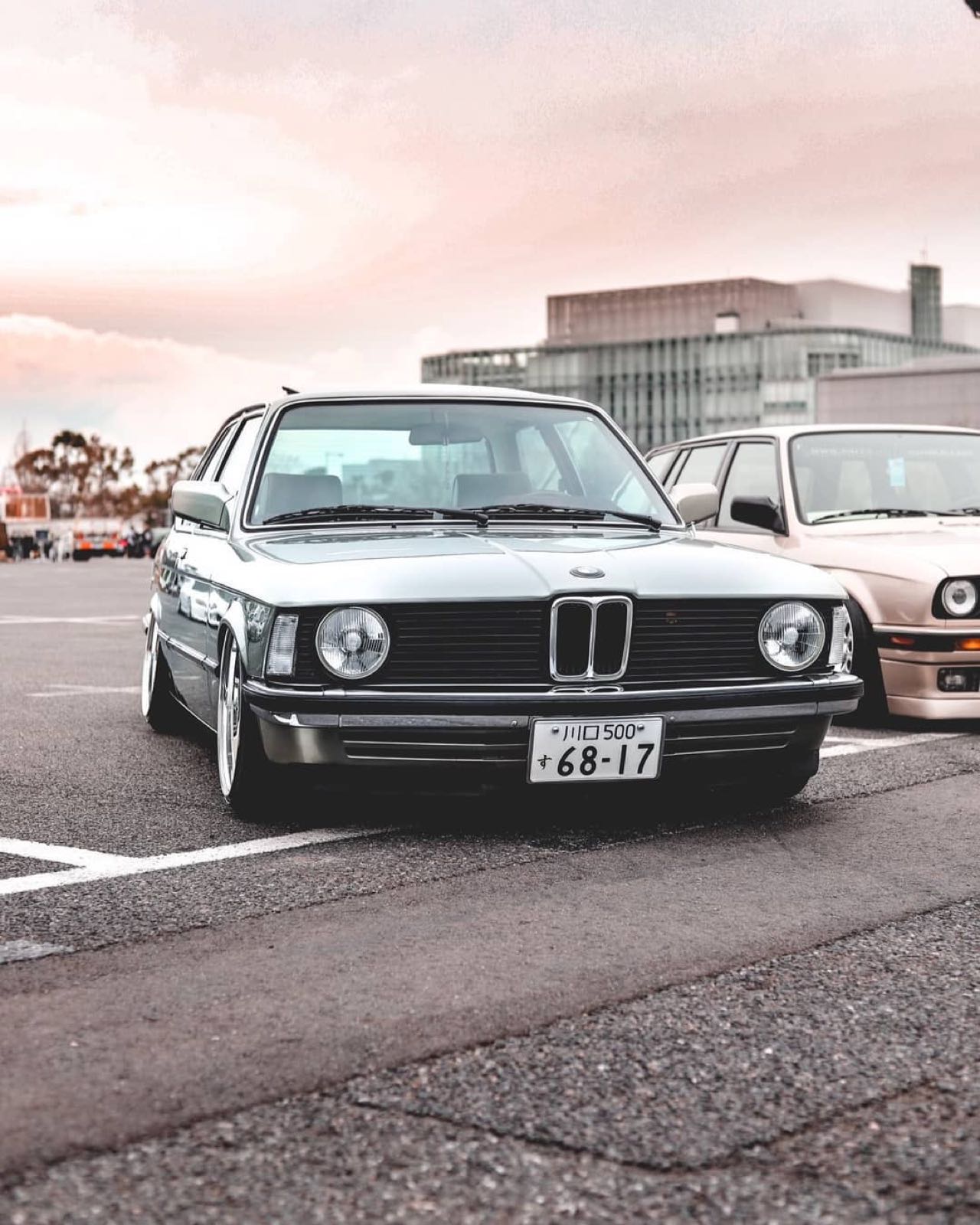 BMW 318i E21... Duo made in Japan ! 1