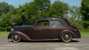 DLEDMV 2K19 - 52 Mercedes 170 S Custom SEMA -012