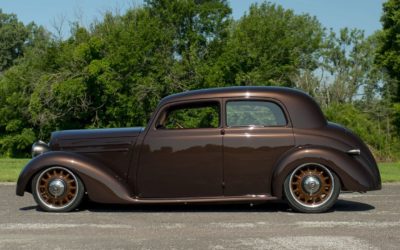 &rsquo;52 Mercedes 170 S Custom… A star is born !
