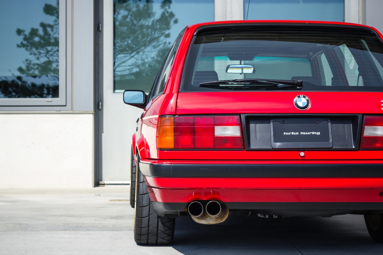 '89 BMW E30 Touring 325i Turbo... Rouge comme l'enfer ! 15