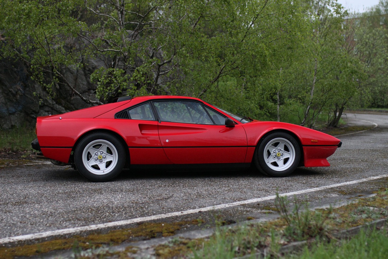 '84 Ferrari 308 GTB QV... Quelques détails qui changent tout ! 3