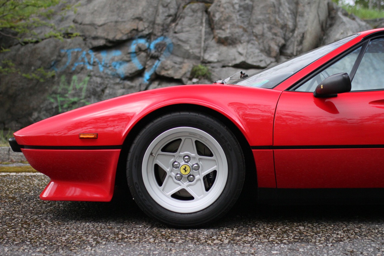 '84 Ferrari 308 GTB QV... Quelques détails qui changent tout ! 8