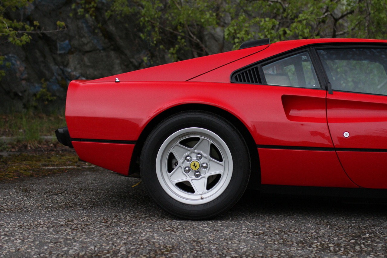 '84 Ferrari 308 GTB QV... Quelques détails qui changent tout ! 5