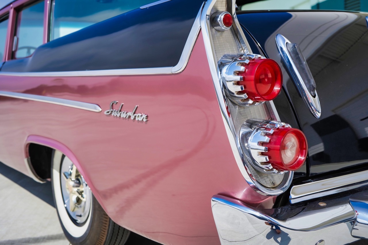 '58 Dodge Suburban Spectator... Du custom d'origine. 1