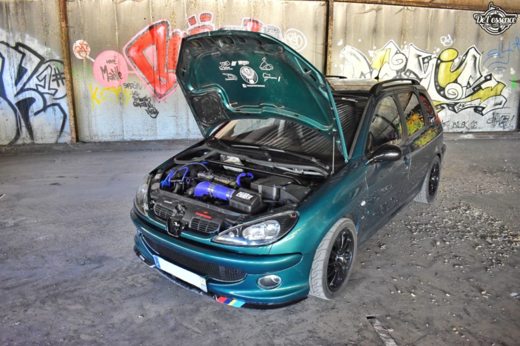 La Peugeot 206 RW S16 de Nicolas - Un p'tit break sur le Nürb ! De l ...