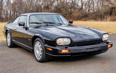 &rsquo;93 Jaguar XJR-S 6.0 – Le félin montre les dents !