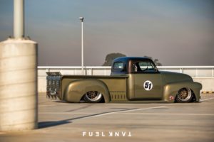 DLEDMV 2020 - Slammed Chevy 51 Fueltank - 001