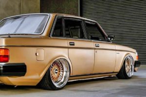 DLEDMV 2020 - Volvo 244 GLE slammed BBS - 010