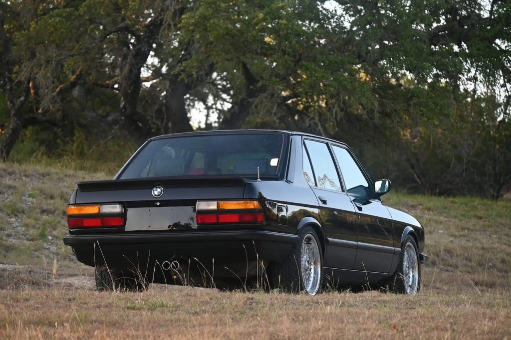 Ces voitures qui n'étaient pas comme les autres... 14