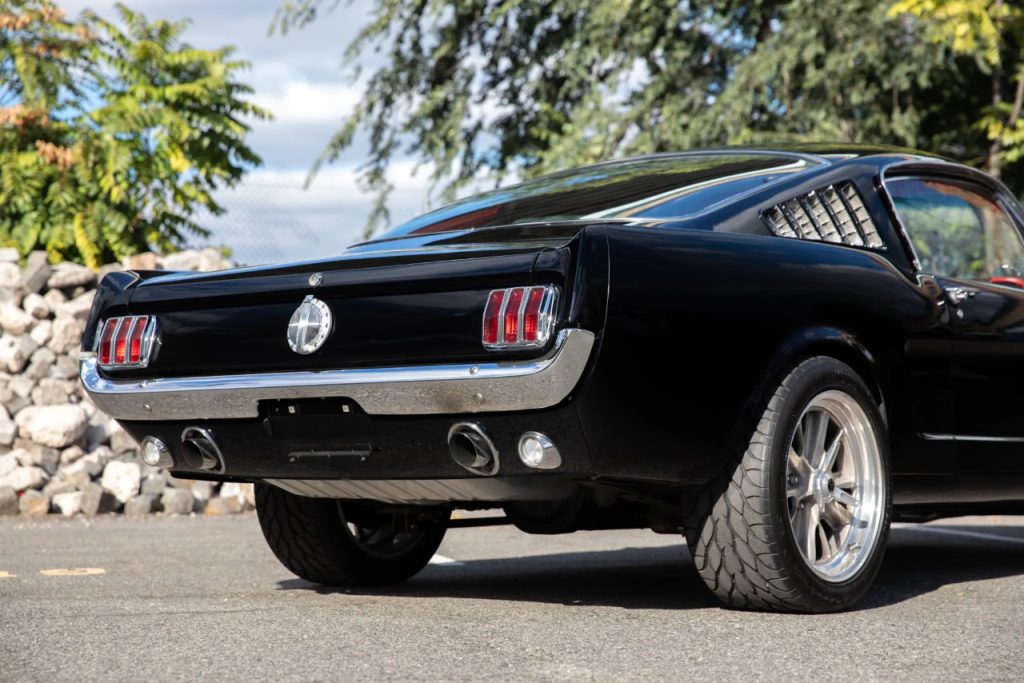 Ces voitures qui n'étaient pas comme les autres... 84