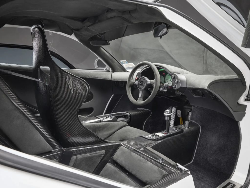 Ces voitures qui n'étaient pas comme les autres... 60