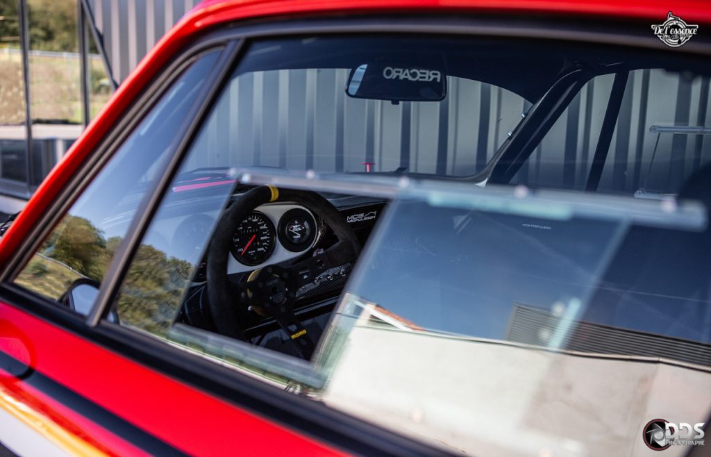 Porsche 911 RSR - 50% restomod, 50% course, 100% MCG Propulsion 28