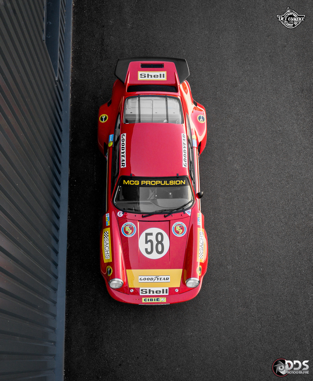 Porsche 911 RSR - 50% restomod, 50% course, 100% MCG Propulsion 1