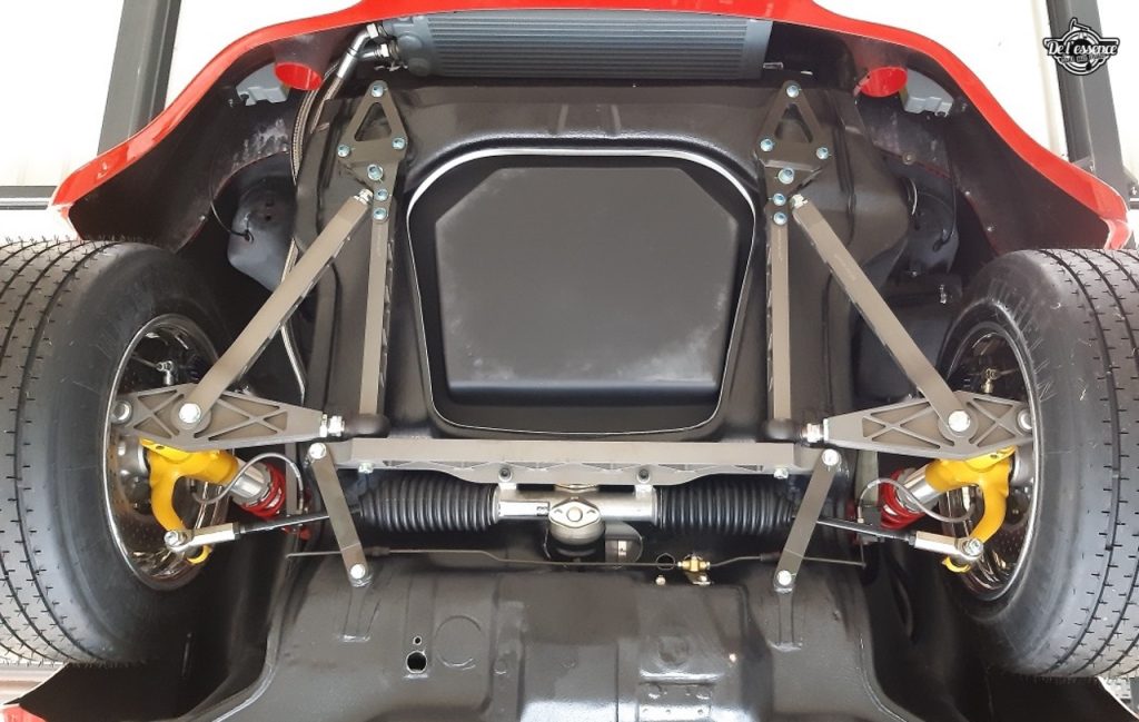 Porsche 911 RSR - 50% restomod, 50% course, 100% MCG Propulsion 35