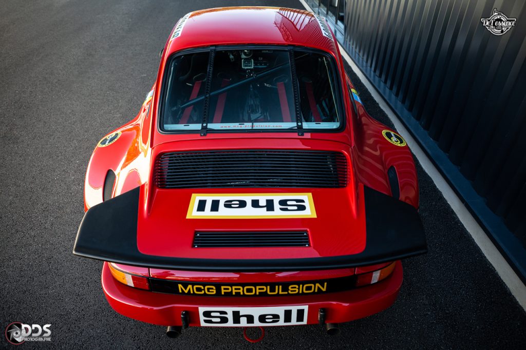 Porsche 911 RSR - 50% restomod, 50% course, 100% MCG Propulsion 9