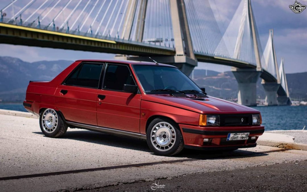 La Renault 9 de 1984 de Basilhs – La déménageuse !