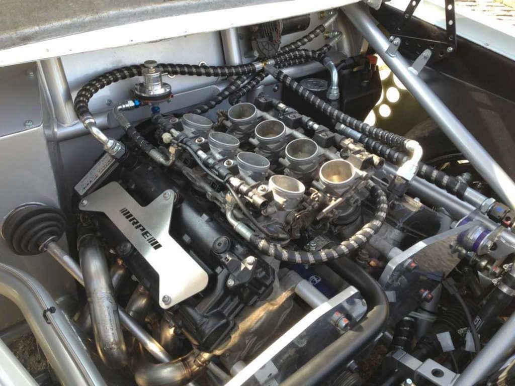 Ford Escort Mk1 : V8 Mystère 9