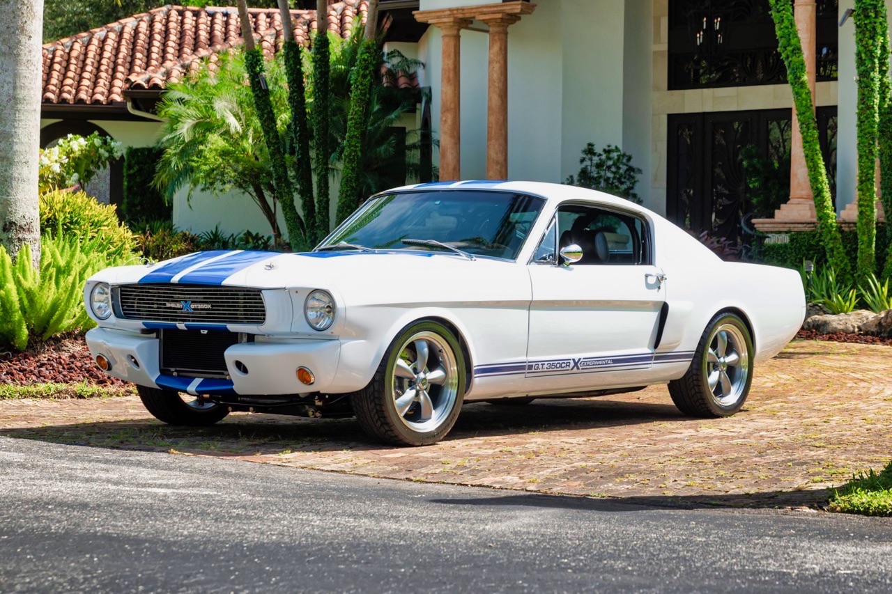 '66 Ford Mustang - Supercharged Coyote par Classic Recreation. 1
