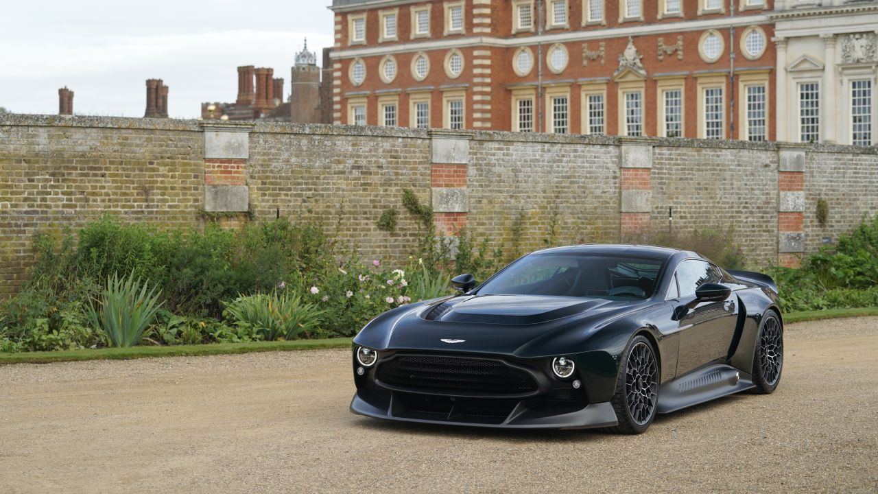 Aston Martin Victor - Aïe laïque Vitouèlve ! 1