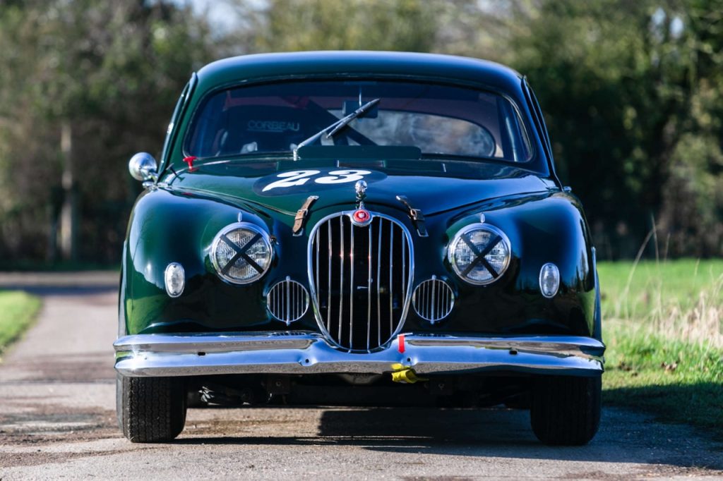 Jaguar 3.4 Saloon... Une Mk1 dans la course ! 4
