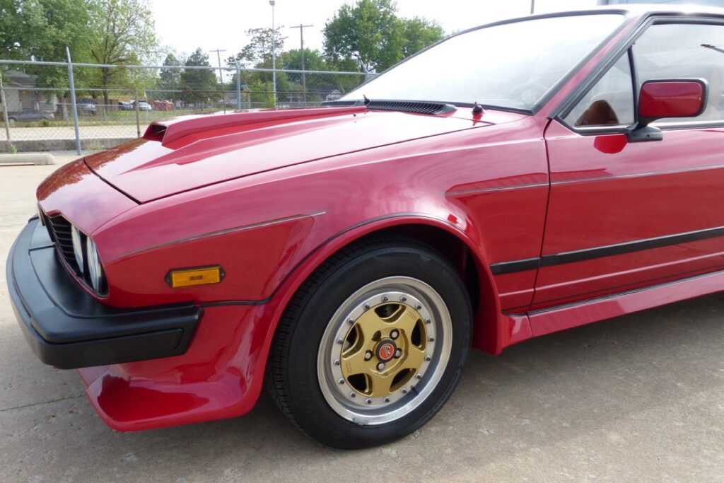 Alfa GTV6 Callaway... Busso Biturbo ! 14