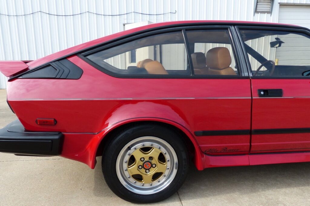 Alfa GTV6 Callaway... Busso Biturbo ! 13