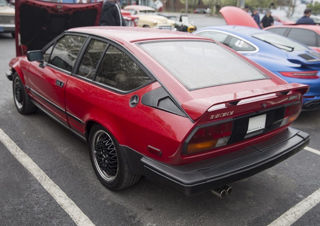 Alfa GTV6 Callaway... Busso Biturbo ! 12