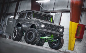 '75 Ford Bronco Supercharged - Rest'haut mod !