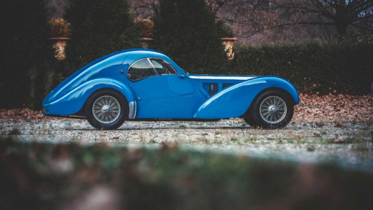 Bugatti Type 57 Aérolithe... ou appelez la Atlantic De l'essence dans