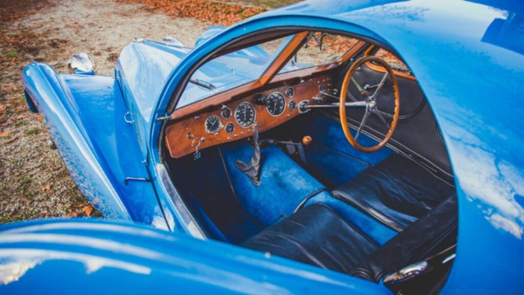 Bugatti Type 57 Aérolithe... ou appelez la Atlantic 13