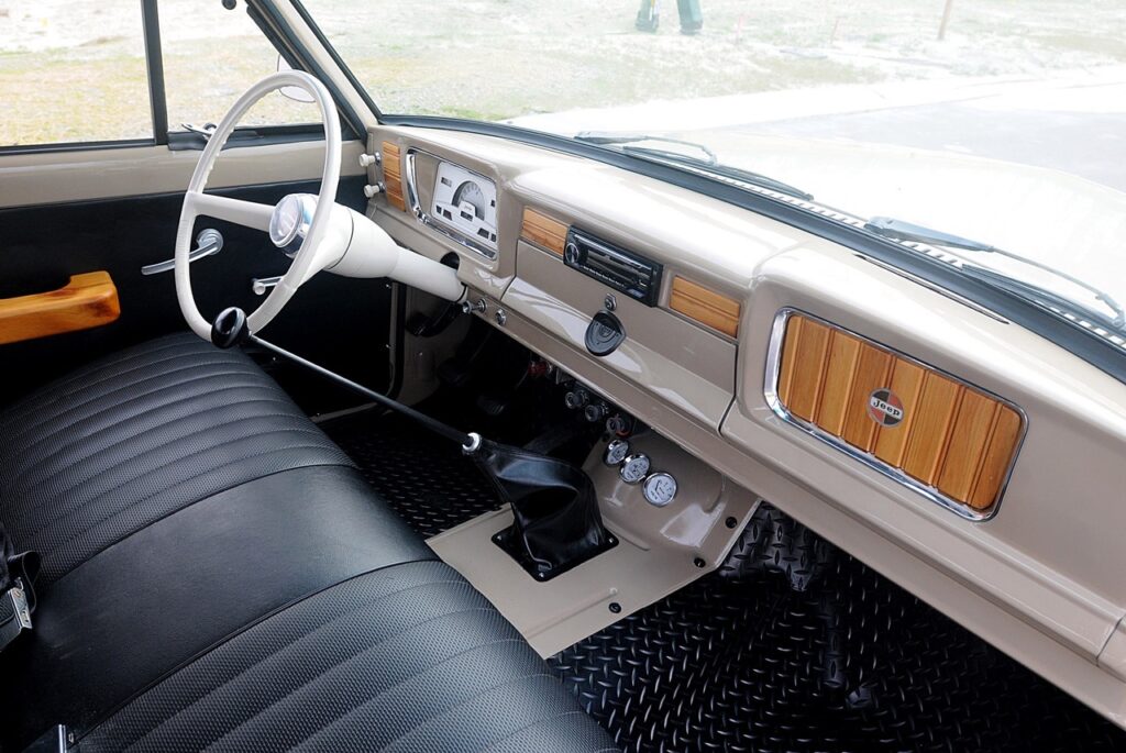'66 Jeep Wagoneer restomod... Pour se réconcilier avec les SUV ! 9