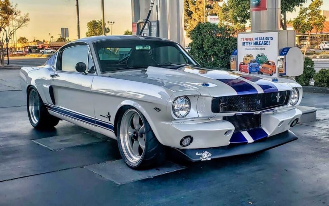 ’66 Ford Mustang Fastback – Le gros Coyote !