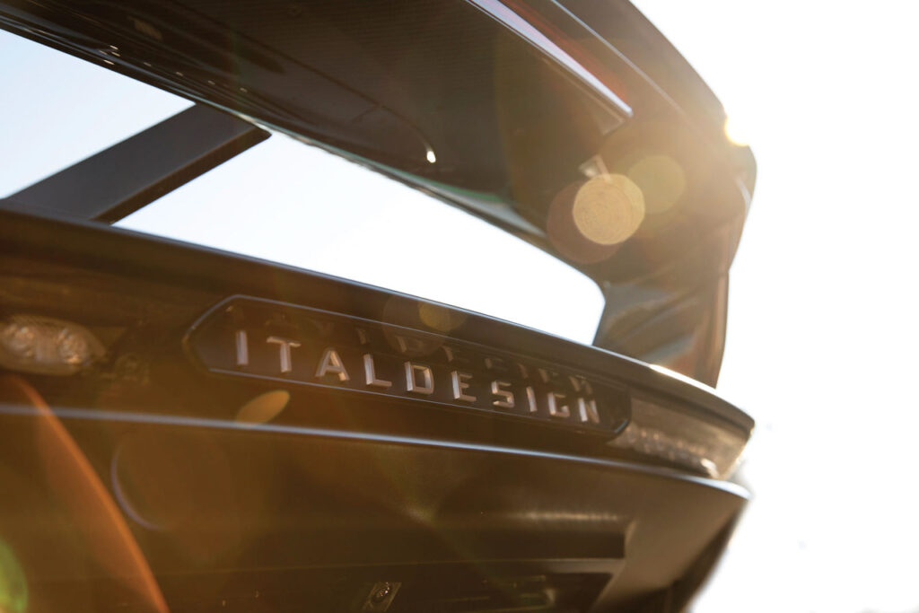 Italdesign ZeroUno & Duerta- Haute couture ! 15