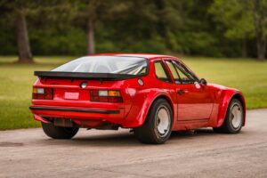 DLEDMV 2021 - Porsche 924 GTR RM Sotheby's - 010