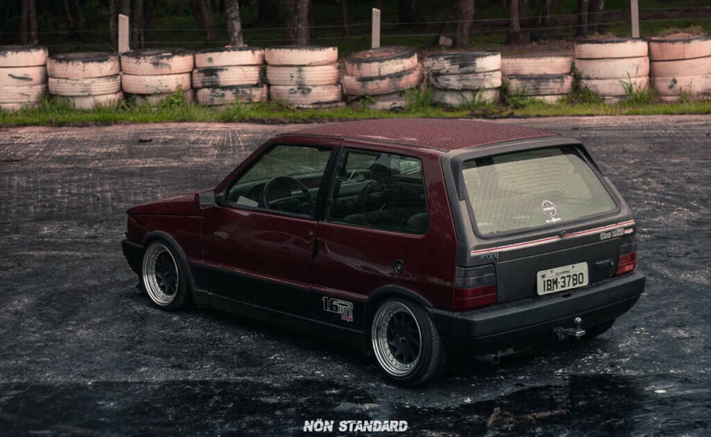 Fiat Uno 1.6 R MPi... L'autre sportive de la famille ! 9