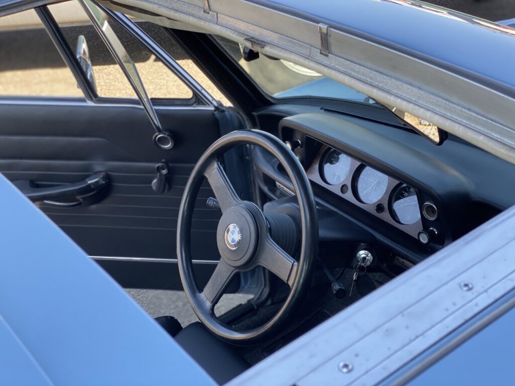 '75 BMW 2002 restomod - Ideal Daily ! 10