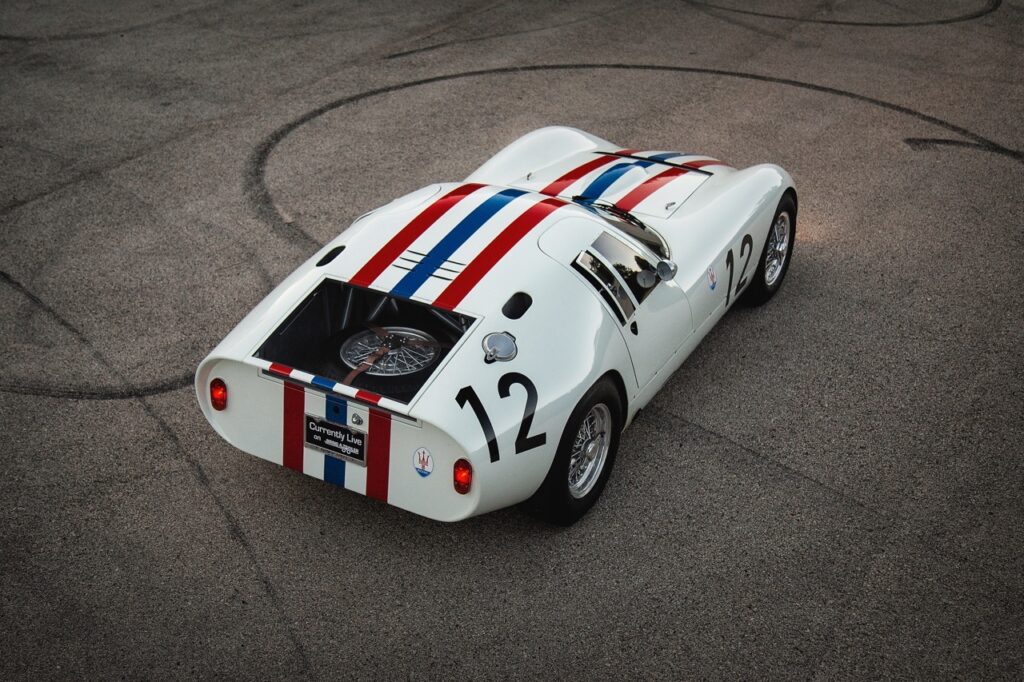 White 1:43 Diecast 1962 Maserati Tipo 151 24h Du Mans Model [NB3T597