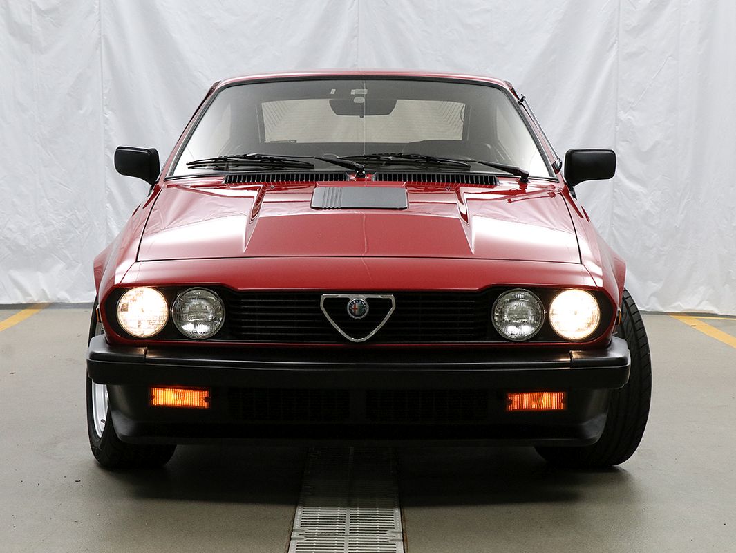 Alfa Romeo GTV6 3.0 l 24s - Et dieu créa le swap ! 8