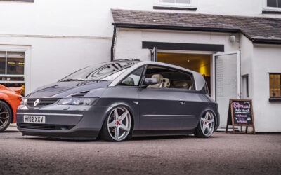 Renault Avantime… forcément en airride et Rotiform !