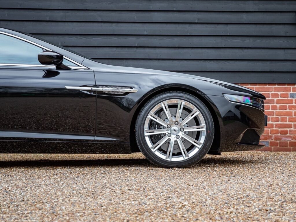 Lagonda Taraf - Braquage à l'anglaise ! 10