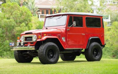 &rsquo;73 Toyota Land Cruiser J40 – Avec un V8, c&rsquo;est mieux pour grimper aux arbres !