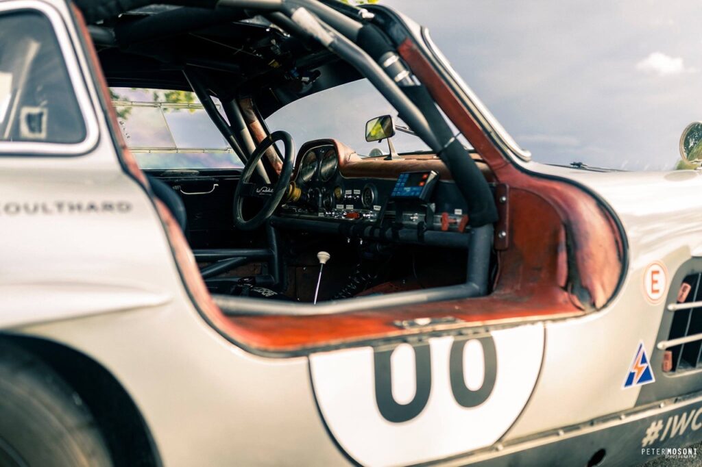 Mercedes 300 SL HK Engineering - Quand IWC rentre dans la course ! 17