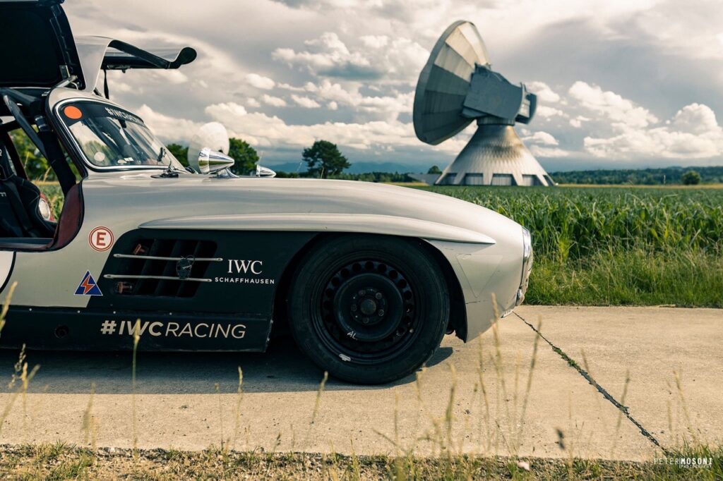 Mercedes 300 SL HK Engineering - Quand IWC rentre dans la course ! 8
